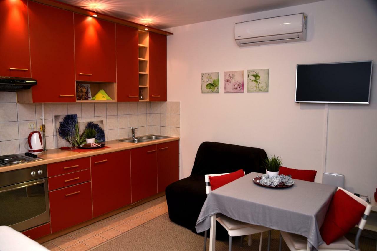 Studio Apartman D Daire Sesvete Dış mekan fotoğraf
