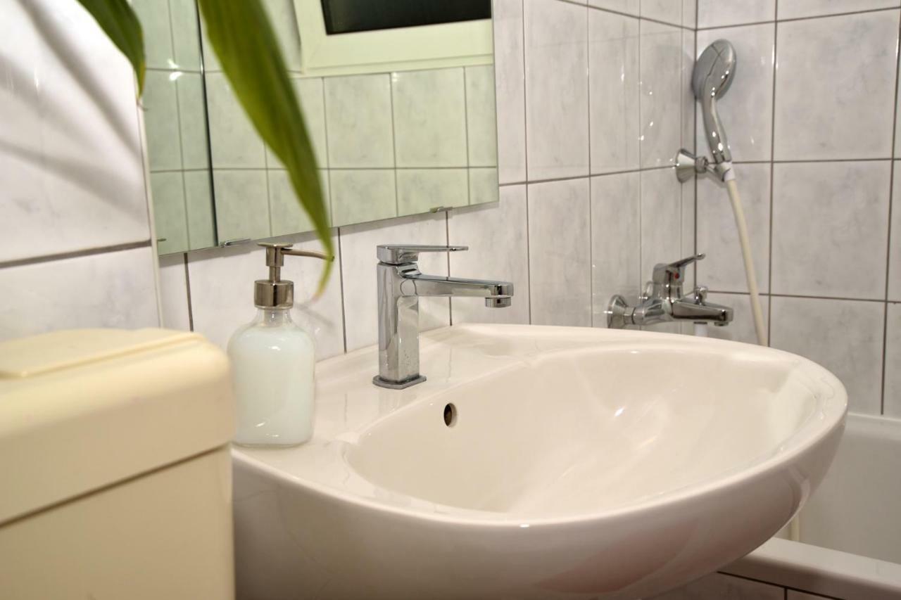 Studio Apartman D Daire Sesvete Dış mekan fotoğraf